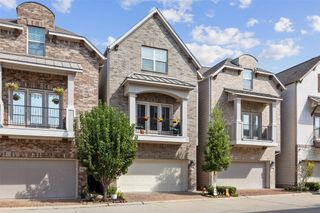 1006 Shepherd Oaks Drive, Houston, TX 77018