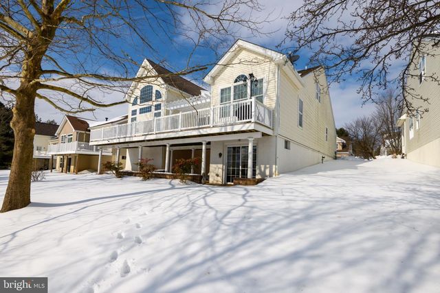 322 MCNEIL LN, West Grove, PA 19390