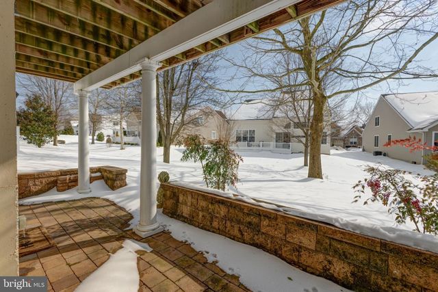 322 MCNEIL LN, West Grove, PA 19390