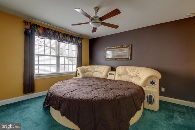 322 MCNEIL LN, West Grove, PA 19390