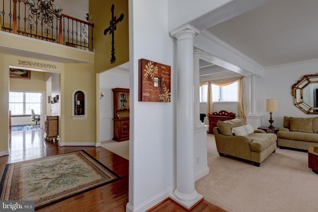 322 MCNEIL LN, West Grove, PA 19390