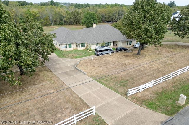 5300 Spring Mountain Road, Fort Smith, AR 72916