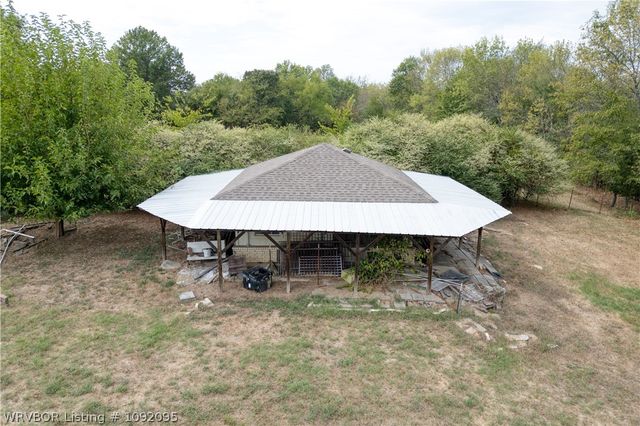 5300 Spring Mountain Road, Fort Smith, AR 72916