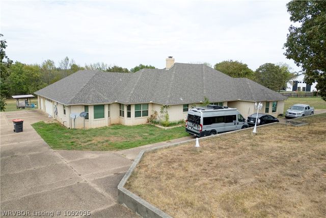 5300 Spring Mountain Road, Fort Smith, AR 72916
