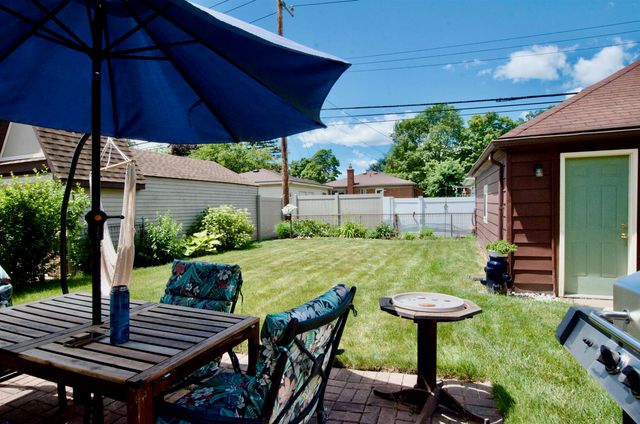 2606 Edgemont Lot: 699, Trenton, MI 48183