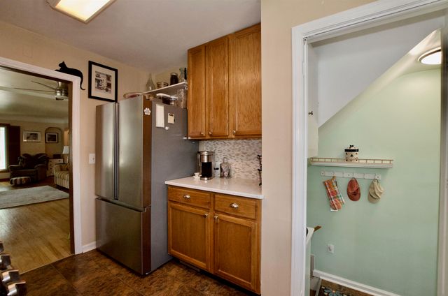 2606 Edgemont Lot: 699, Trenton, MI 48183
