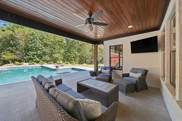 1520 Midland Road, Alexander, AR 72002