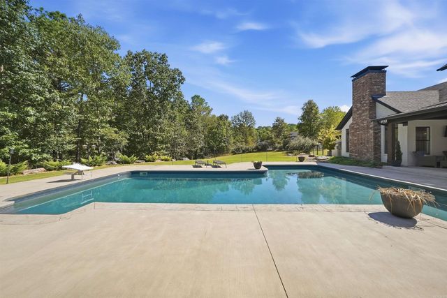 1520 Midland Road, Alexander, AR 72002