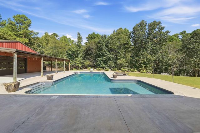 1520 Midland Road, Alexander, AR 72002