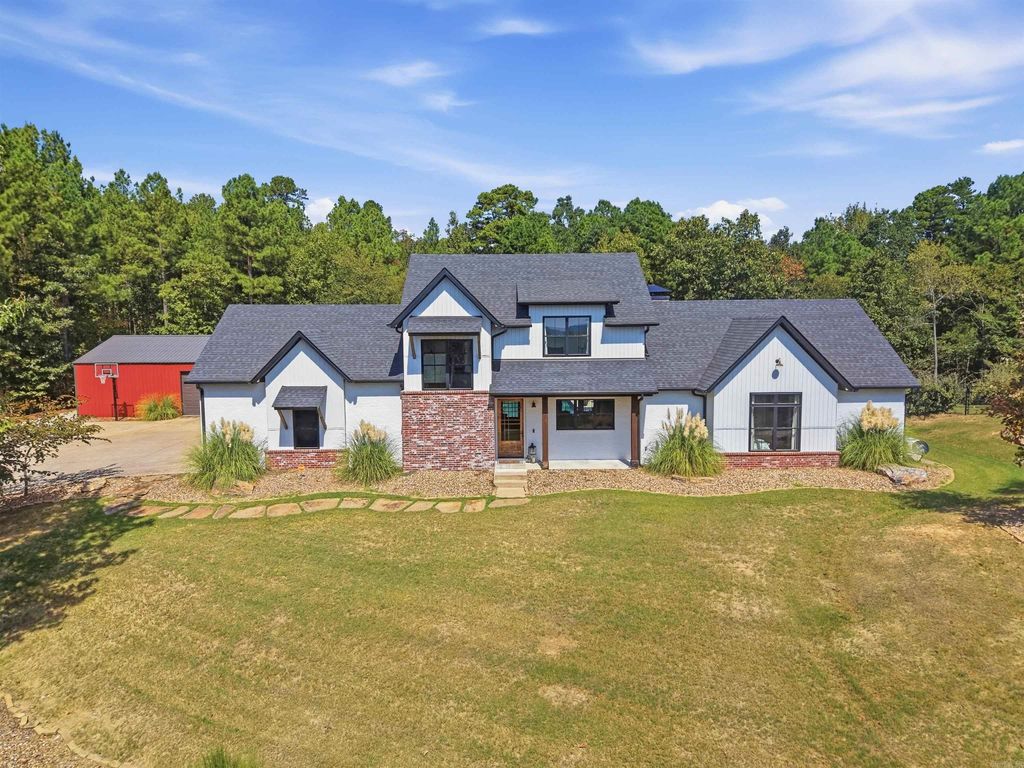 1520 Midland Road, Alexander, AR 72002
