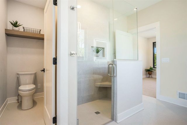 6788 120th Avenue, Fennville, MI 49408