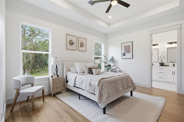 145 Kawainui LN, Bastrop, TX 78602