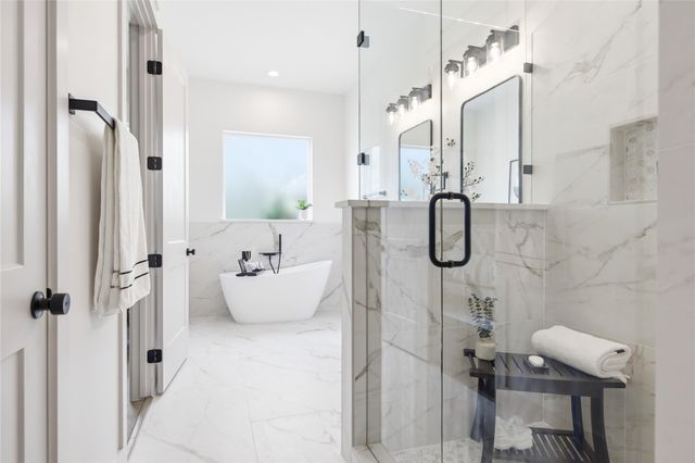 145 Kawainui LN, Bastrop, TX 78602