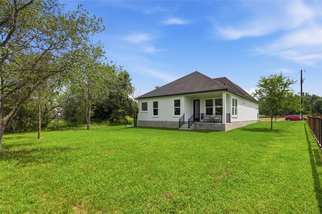 145 Kawainui LN, Bastrop, TX 78602