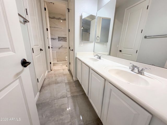 550 S EMERSON Street, Chandler, AZ 85225