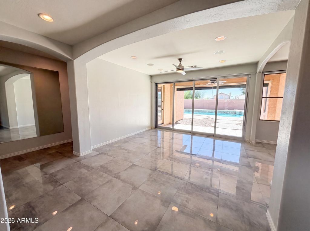 550 S EMERSON Street, Chandler, AZ 85225 — photo 3