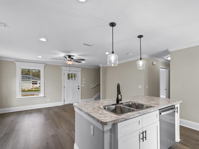 45 Klickitat Drive, Crawfordville, FL 32327