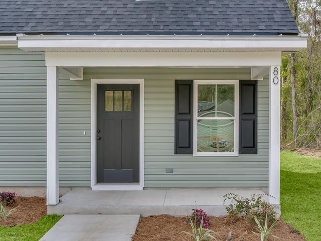 45 Klickitat Drive, Crawfordville, FL 32327