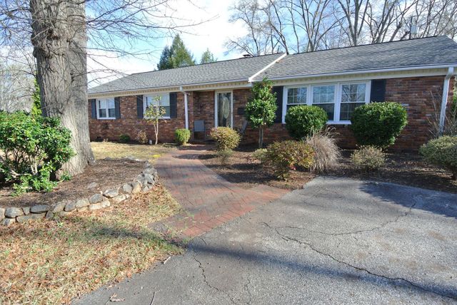 236 Greengate Lane, Spartanburg, SC 29307