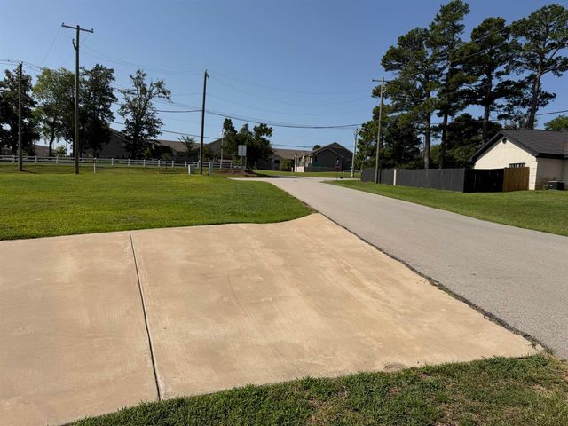 14438 County Road 192, Tyler, TX 75703