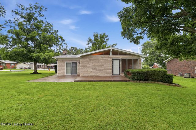115 Concord Dr, Mt Washington, KY 40047