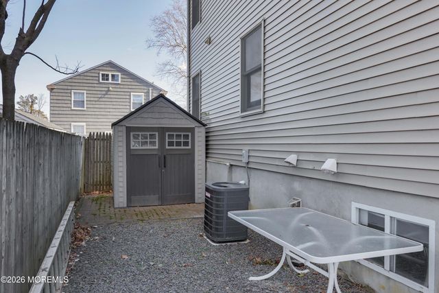 275 N 5th Avenue, Long Branch, NJ 07740