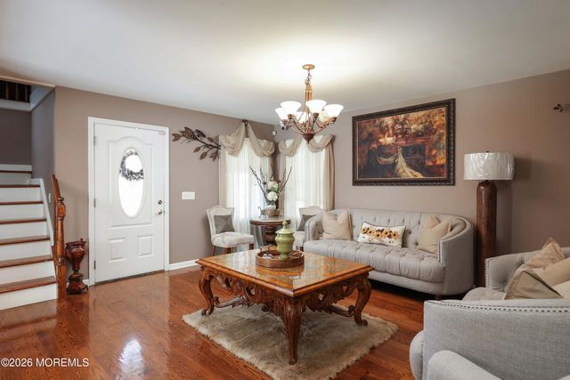 275 N 5th Avenue, Long Branch, NJ 07740