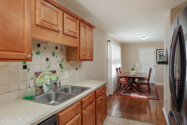 275 N 5th Avenue, Long Branch, NJ 07740