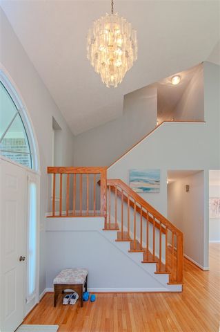 2402 Meadowridge Court, Ann Arbor, MI 48105