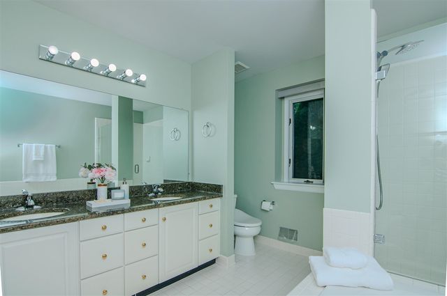 2402 Meadowridge Court, Ann Arbor, MI 48105