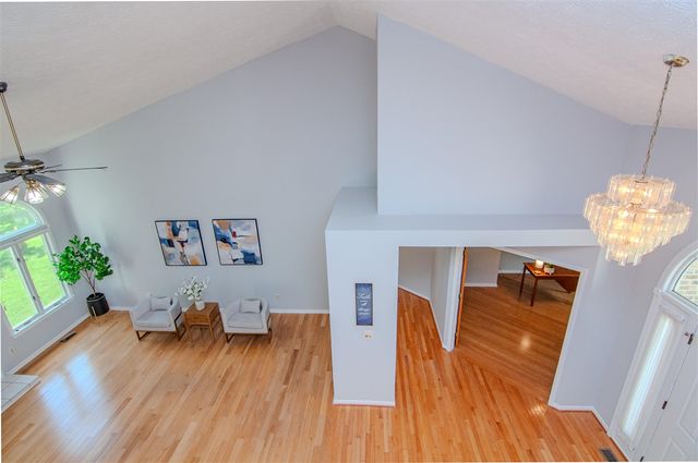 2402 Meadowridge Court, Ann Arbor, MI 48105