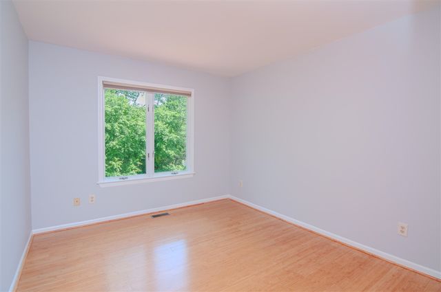 2402 Meadowridge Court, Ann Arbor, MI 48105
