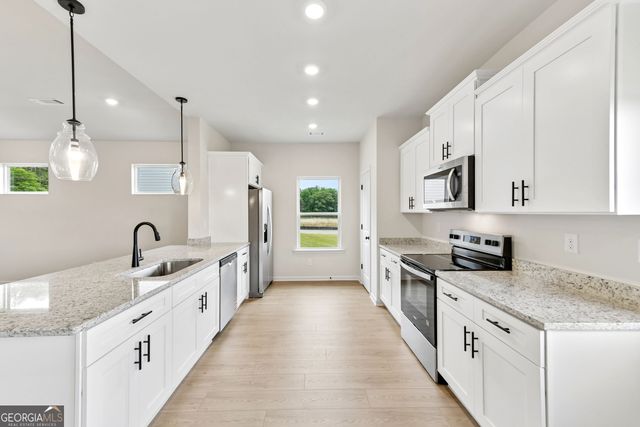 389 Sand Dune Way, Conyers, GA 30013