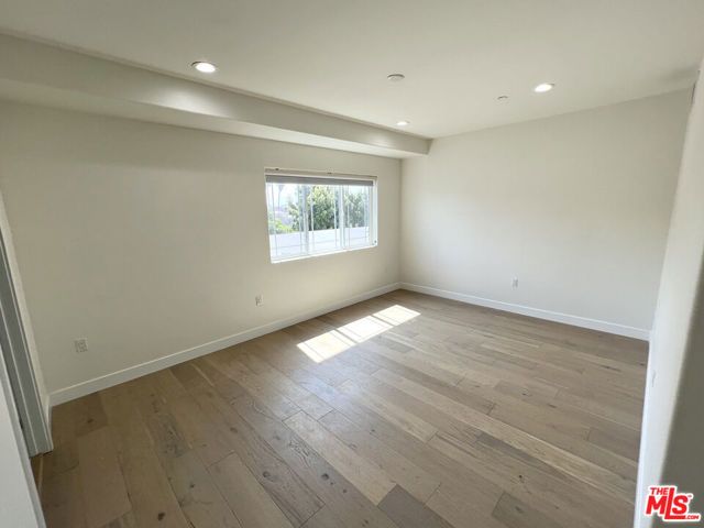 5019 Maplewood Avenue 105, Los Angeles, CA 90004