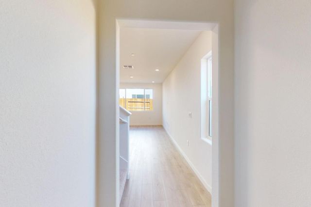 5601 Gambrel Way, Sacramento, CA 95835