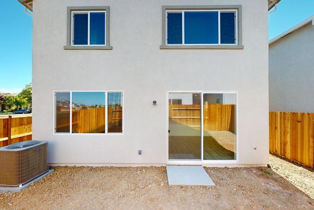 5601 Gambrel Way, Sacramento, CA 95835