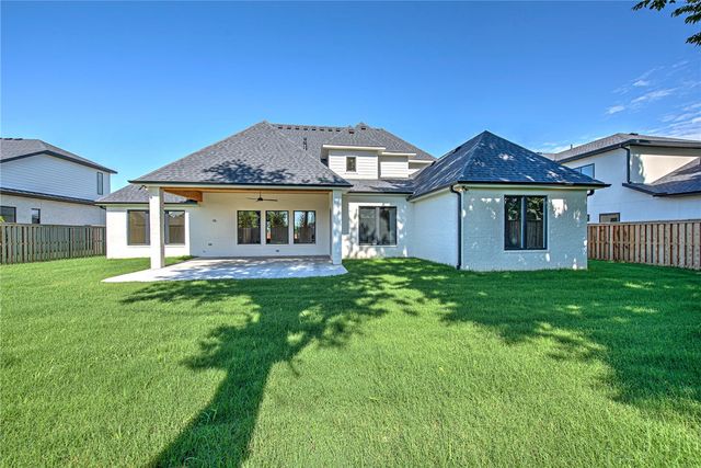 6709 SW Heartbeat Street, Bentonville, AR 72713