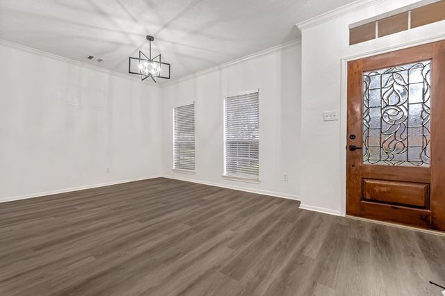 1502 Mabry Mill Road, Houston, TX 77062