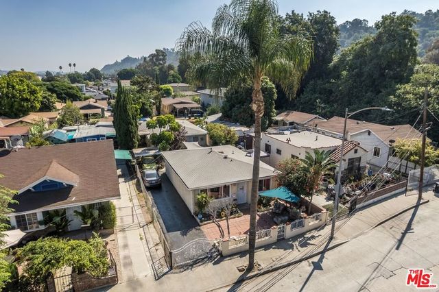 2660 Newell Street, Los Angeles, CA 90039