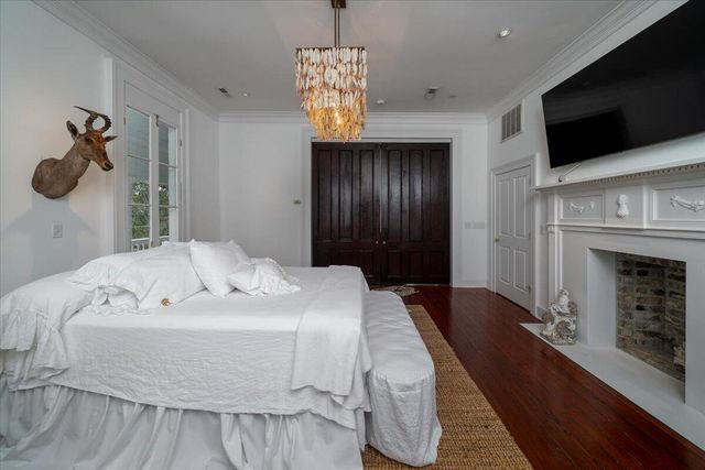 180 Broad Street Apt C, Charleston, SC 29401