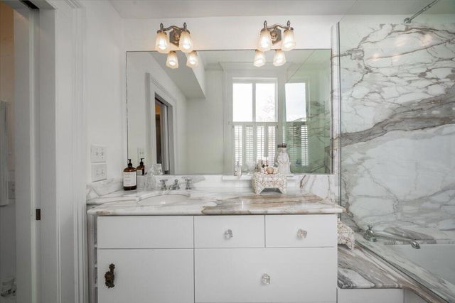 180 Broad Street Apt C, Charleston, SC 29401