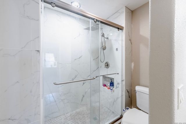 16611 BURR HILL ST, San Antonio, TX 78247
