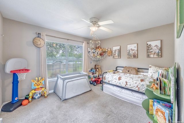 16611 BURR HILL ST, San Antonio, TX 78247