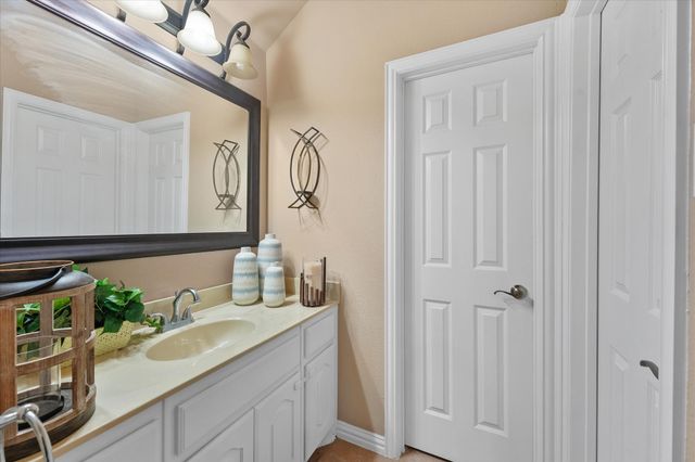 459 Hageman, Cedar Hill, TX 75104