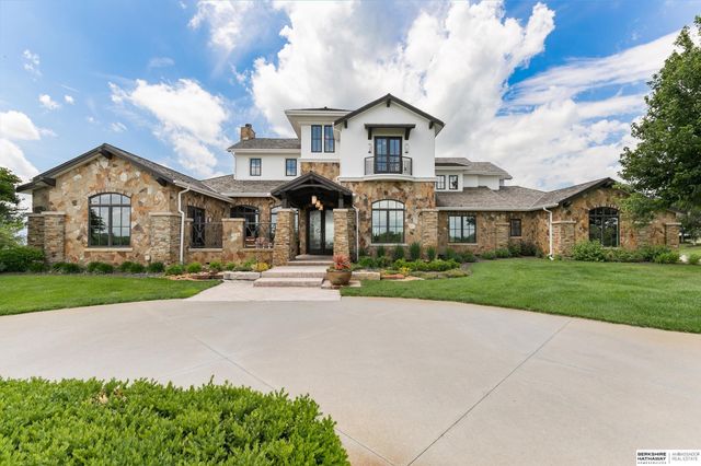 13401 N 240th Street, Valley, NE 68064