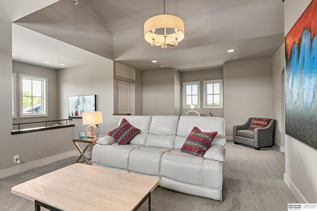 13401 N 240th Street, Valley, NE 68064