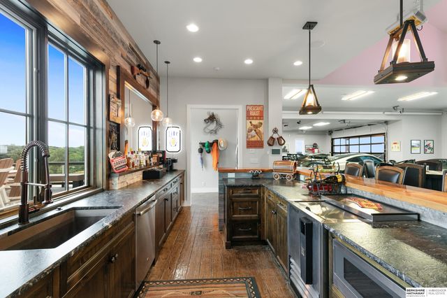 13401 N 240th Street, Valley, NE 68064
