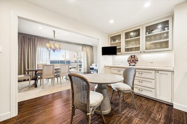 2929 Buffalo Speedway A203, Houston, TX 77098