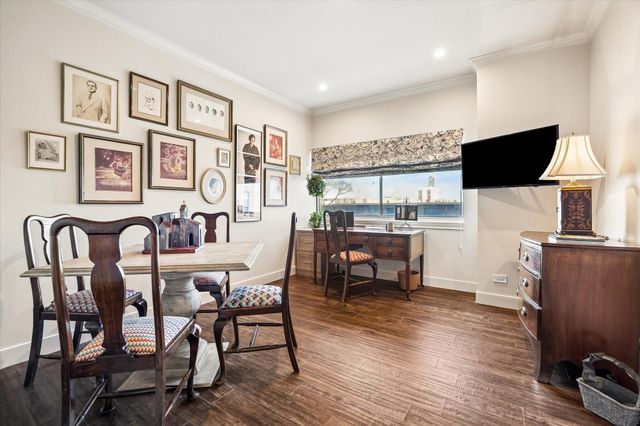 2929 Buffalo Speedway A203, Houston, TX 77098