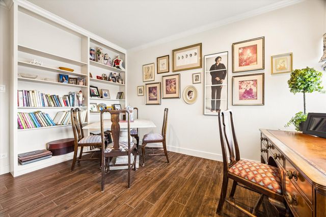 2929 Buffalo Speedway A203, Houston, TX 77098